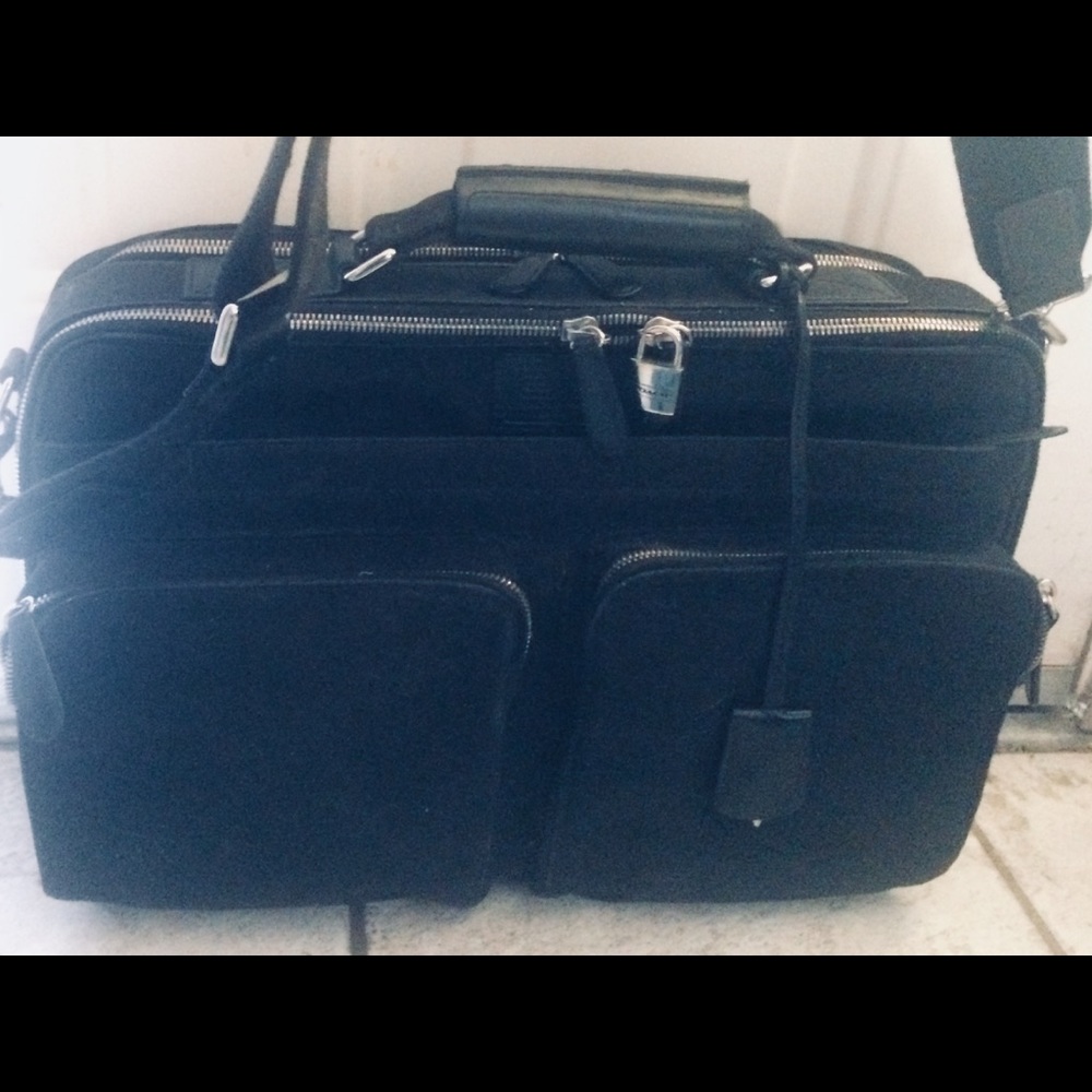 Coach - black calfskin computer bag/briefcase